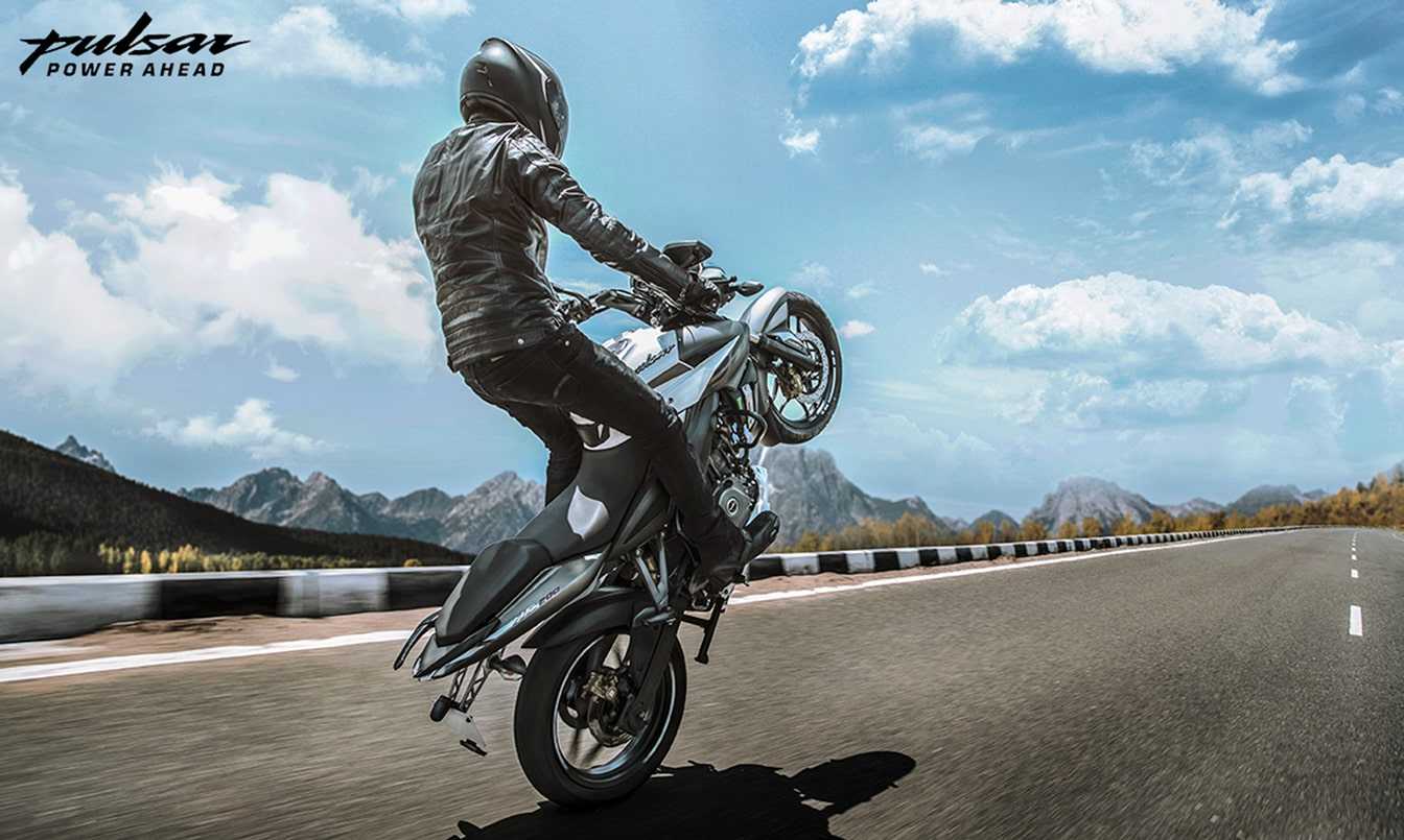 Pulsar NS 200